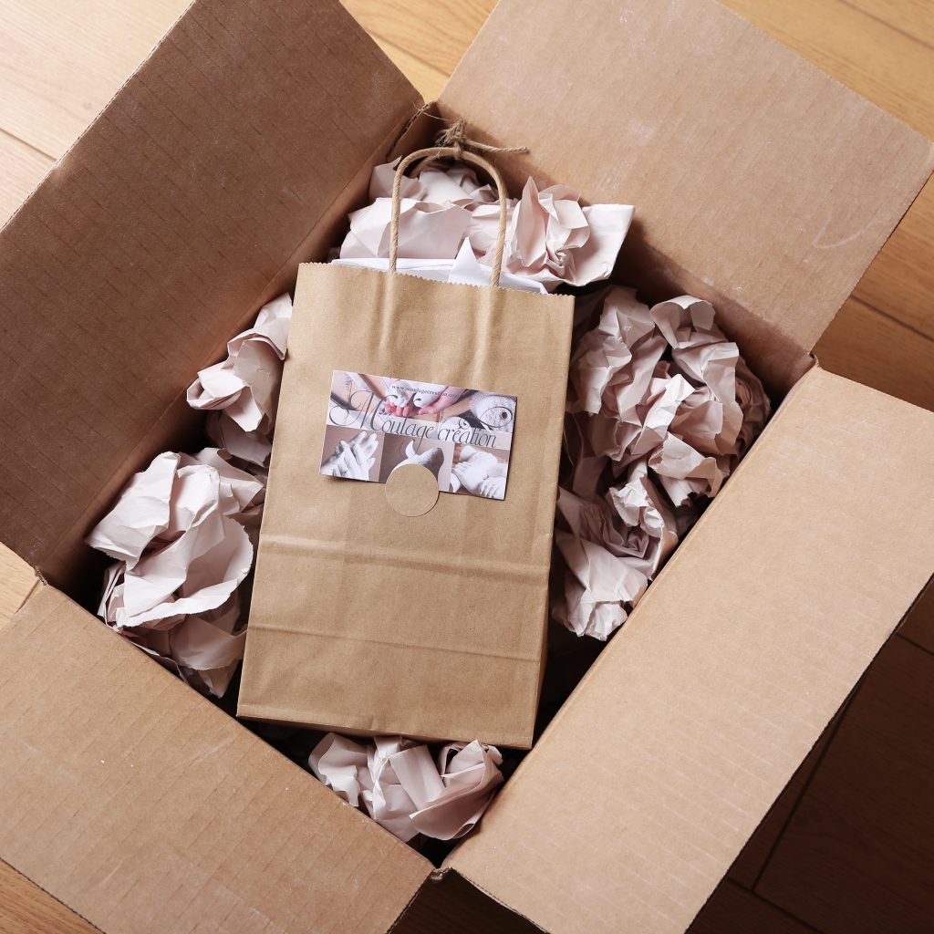 sac d'emballage pour livraison cadeau